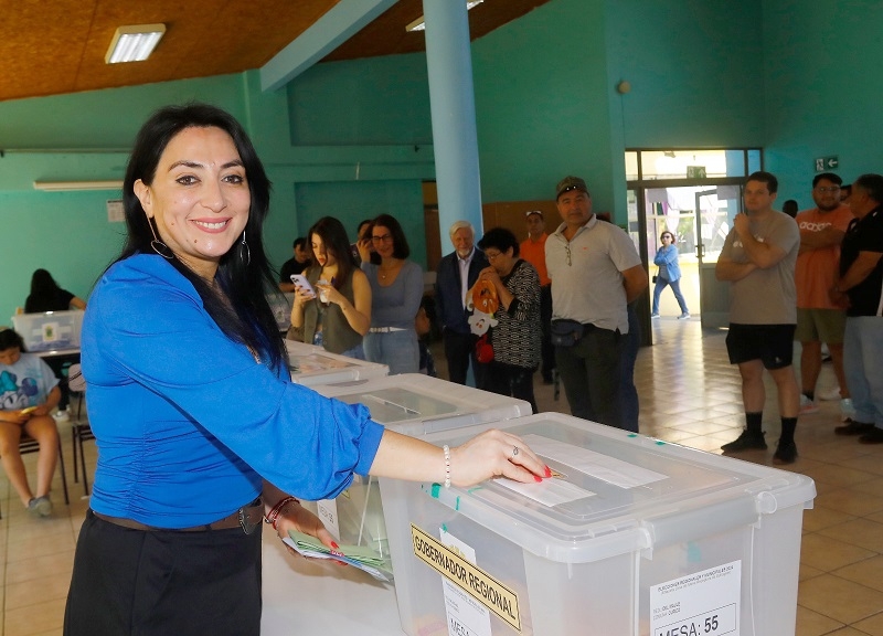 Cristina Bravo Castro, actual Gobernadora pasa a segunda vuelta con 237 mil votos