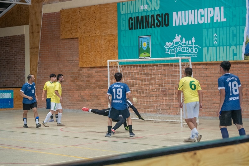 FINALIZÓ TORNEO DE BABY-FÚTBOL QUE CONGREGÓ A OCHO EQUIPOS DE DIFERENTES SECTORES DE EMPEDRADO