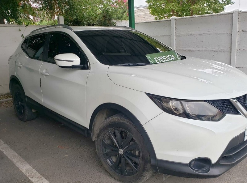 Carabineros detuvo a un sujeto por receptación de un vehículo y falsificación de las placas patentes en San Javier 